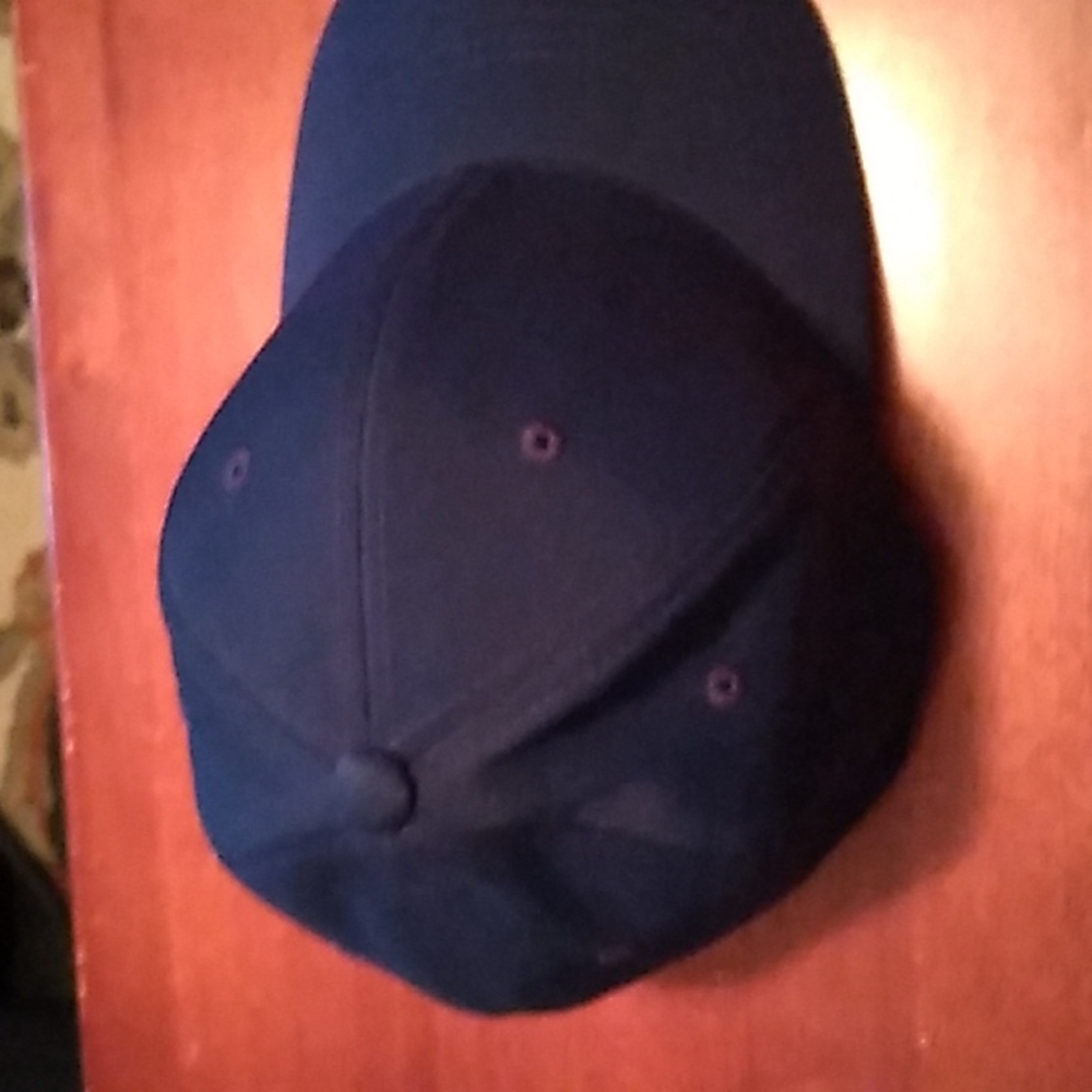 Hat - Picture 6 of 14